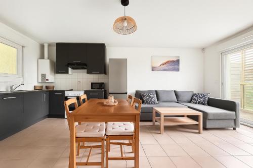 Appartement Balcon & Parking à 100m De La Plage