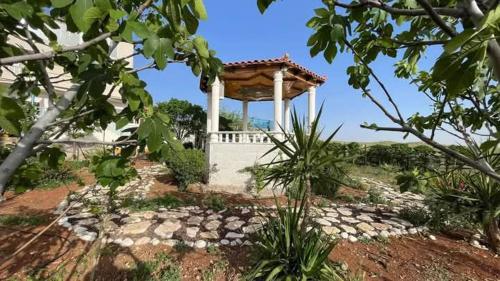 Gambar di galeri bagi مزرعة وشاليه مريم di Al Kufayr
