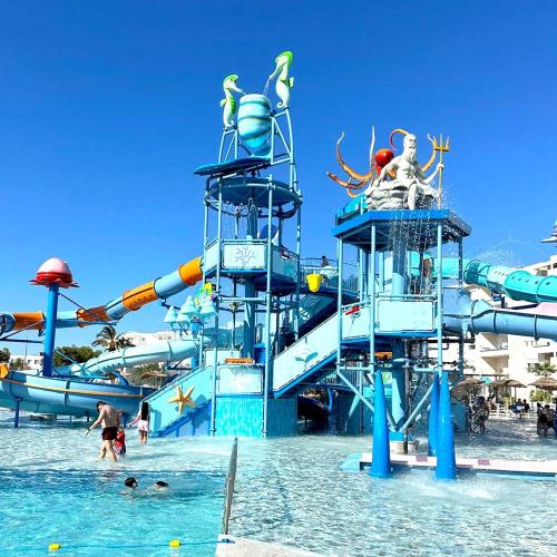 Πισίνα στο ή κοντά στο Beach, pool and slides Sousse Monastir 41
