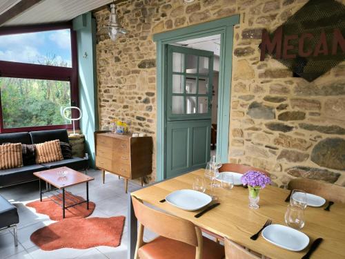 La maisonnette entre terre et mer