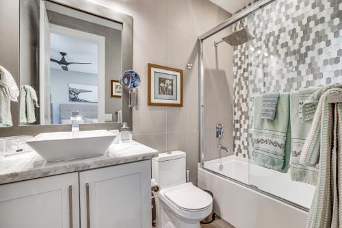 Gallery image of Summerlin Luxury-Modern Home with Pool and Cabana! in Las Vegas