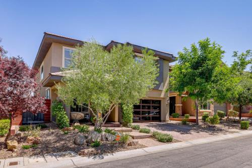 Gallery image of Summerlin Luxury-Modern Home with Pool and Cabana! in Las Vegas