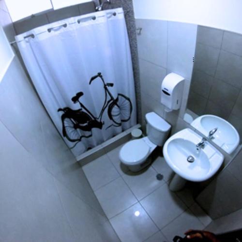 Kupatilo u objektu Ivankaa Hostel