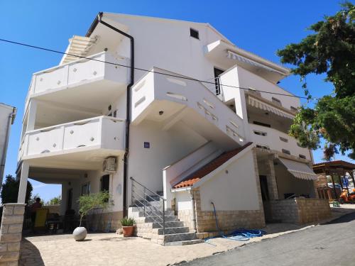 Apartments by the sea Zubovici, Pag - 23921