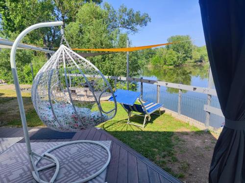 Muraszemenye tóparti horgász nyaraló