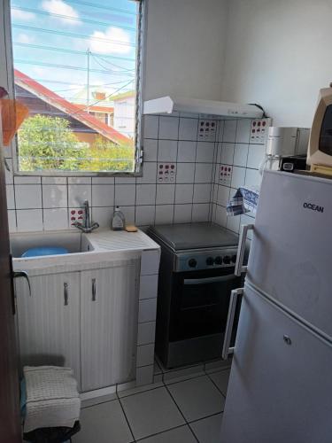 Cuina o zona de cuina de Chez Janou (sci sijimad)