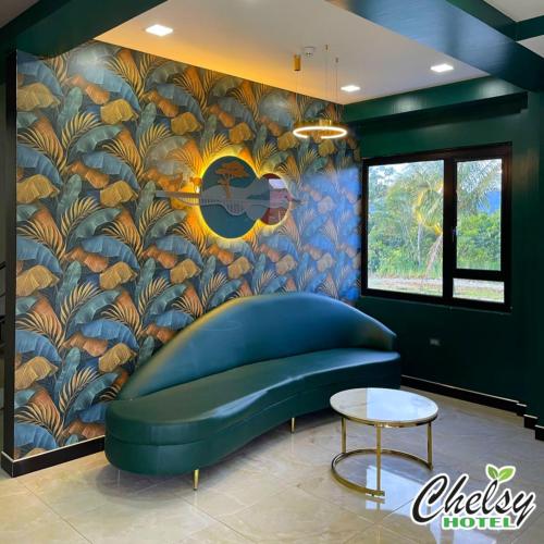 Posezení v ubytování Chelsy Hotel