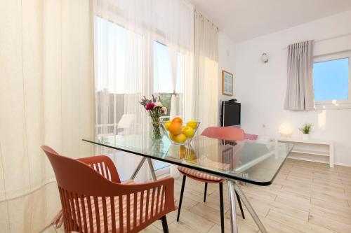 Brodarica Apartments Near the Beach