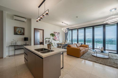 Gallery image of d'Edge Thao Dien by KayStay in Ho Chi Minh City