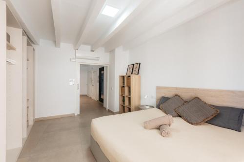 Comfort & Charm in the Center