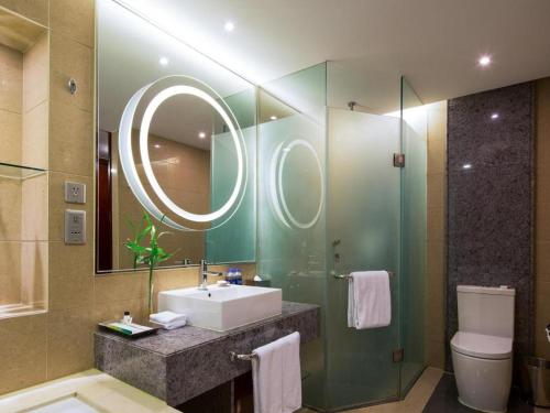 Un baño de The Qube Shanghai Nanqiao