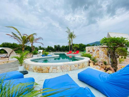 Πισίνα στο ή κοντά στο Narayana Hotel Karimunjawa