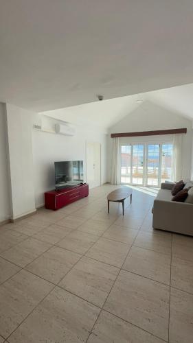 Exclusive Master Apartment