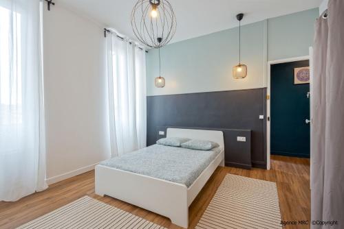 Superbe chambre privée avec douche proche gare TGV