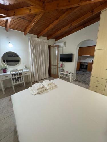 Posteľ alebo postele v izbe v ubytovaní Amazing Penthouse next to the sea!