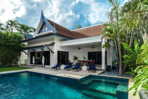 Champagne Villa by G Estate