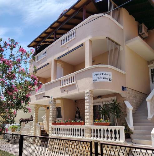 Apartments Vesna Vodice