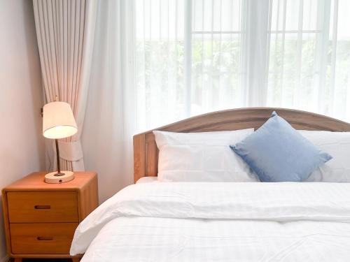 Ένα ή περισσότερα κρεβάτια σε δωμάτιο στο The Nature View Retreat for 6 Guests
