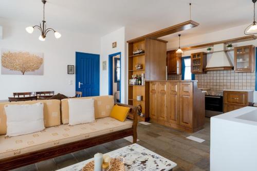 The Paros Collection Homes Vela