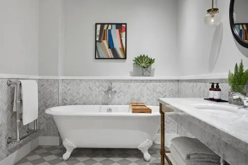 Kimpton Charlotte Square by IHG photo 27