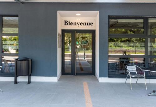 Fotografie z fotogalerie ubytování B&B HOTEL Aix-les-Bains v destinaci Grésy-sur-Aix