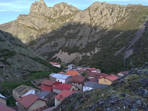 Φυσικό τοπίο κοντά σε αυτή η εξοχική κατοικία