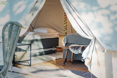 Voodi või voodid majutusasutuse B&B Kneippbyn Resort Visby toas