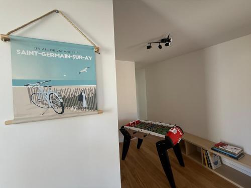 Φωτογραφία από το άλμπουμ του Californian villa σε Saint-Germain-sur-Ay