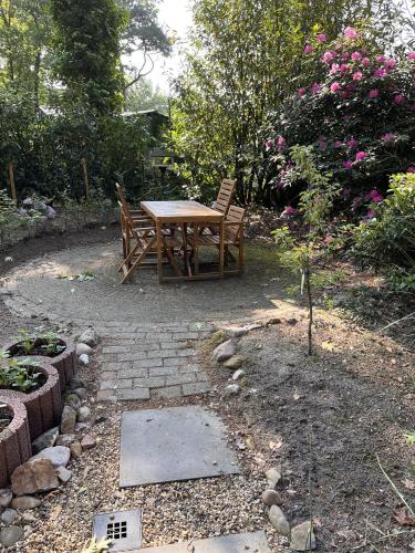 Taman di luar Buitengewoon Beerze