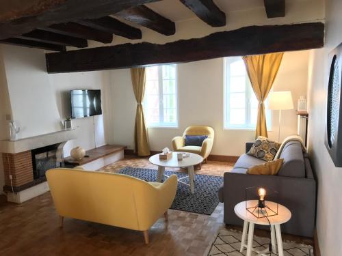 Grand appartement de charme vieux Chinon 11 personnes