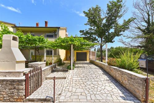 Apartments Dragica 929