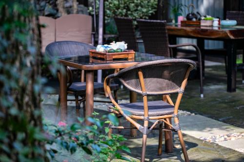 Κήπος έξω από το Hoya Hotel Hangzhou West Lake Lingyin Temple Branch