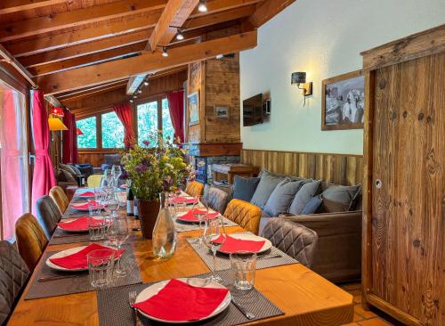 Χώρος καθιστικού στο Chalet CABOTTE Les Granges Arc 1600 Domaine Paradiski