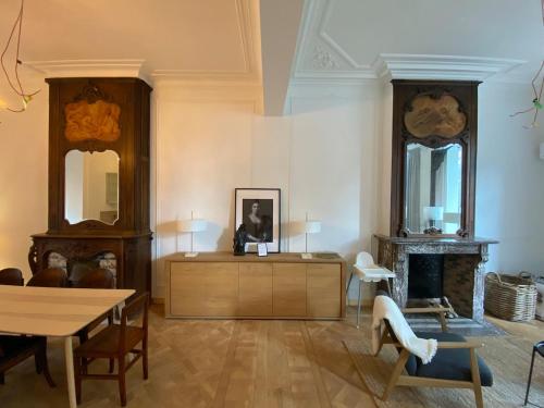 Χώρος καθιστικού στο Champagne Apartment, 4P, Parc de la Boverie