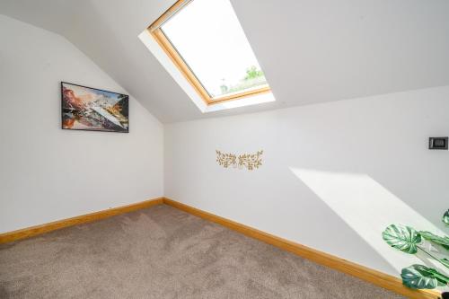 Φωτογραφία από το άλμπουμ του -RE7B- For your relaxed and Cosy stay with Free WiFi σε Batley