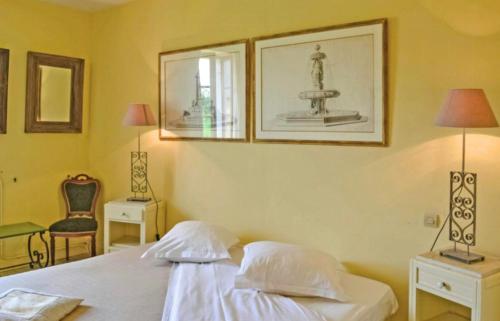 Photo de la galerie de l'établissement Restored Farmhouse In The Heart Of Périgord Noir, à Domme