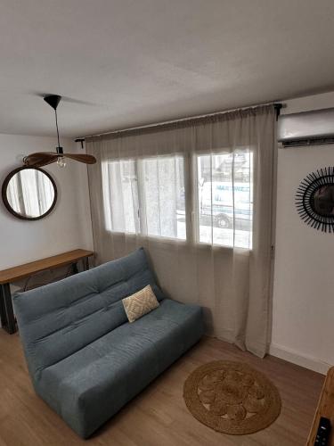 Photo de la galerie de l'établissement Joli appartement rénové à 5 min de la mer, à Toulon