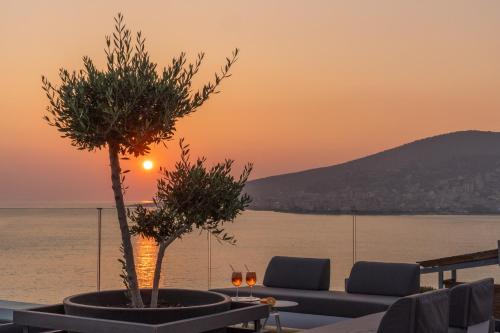 Gallery image of Glow Boutique Hotel & Suites in Sarandë