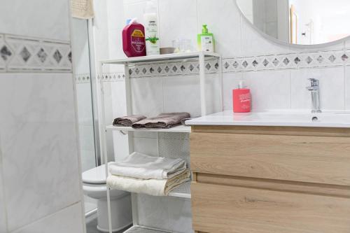 Koupelna v ubytování Apartamento en Centro de Ronda, ciudad soñada