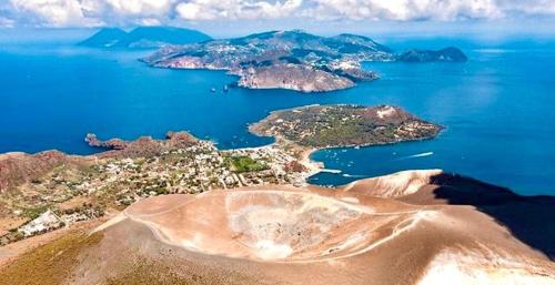 an aerial view of an island in the ocean at CasaEolia Blues in Canneto