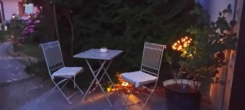 Gallery image of CAMP, Glamping, Tent jurta, shared outdoor kitchen and bathroom in Mrše