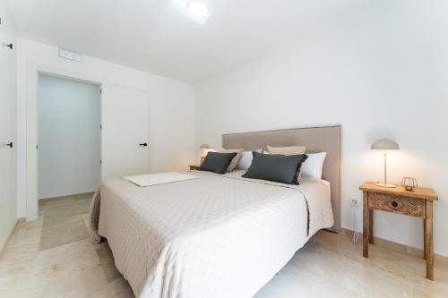 CT 393 - Faro's Soulrise Rooftop - Marbella Beach