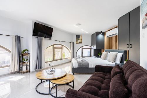 Sweet Bonanza Studio in City Center