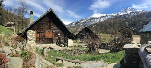 Alpine Chalet 1800m le Petit Fontcouverte Névache