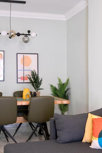 Your Happy Place - flat in SKG