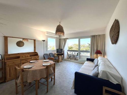 Appartement 2 pièces, 4 couchages, centre Saint-Gilles-Croix-de-Vie, parking - FR-1-224-815