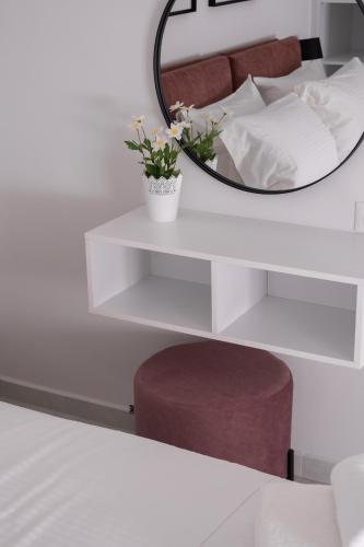 Apanemia Apartment
