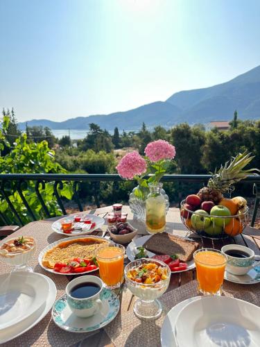 Kate's Place Apartment, 5' walk from the beach