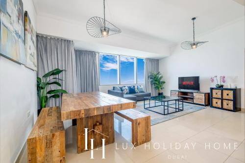 LUX The Sky View Suite Dubai Marina
