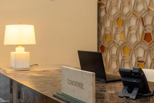 Televisyen dan/atau pusat hiburan di InterContinental Tegucigalpa at Multiplaza Mall by IHG